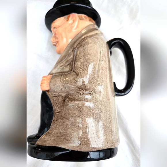 Royal Doulton Sir Winston Churchill Pitcher 9" - Picture 8 of 9